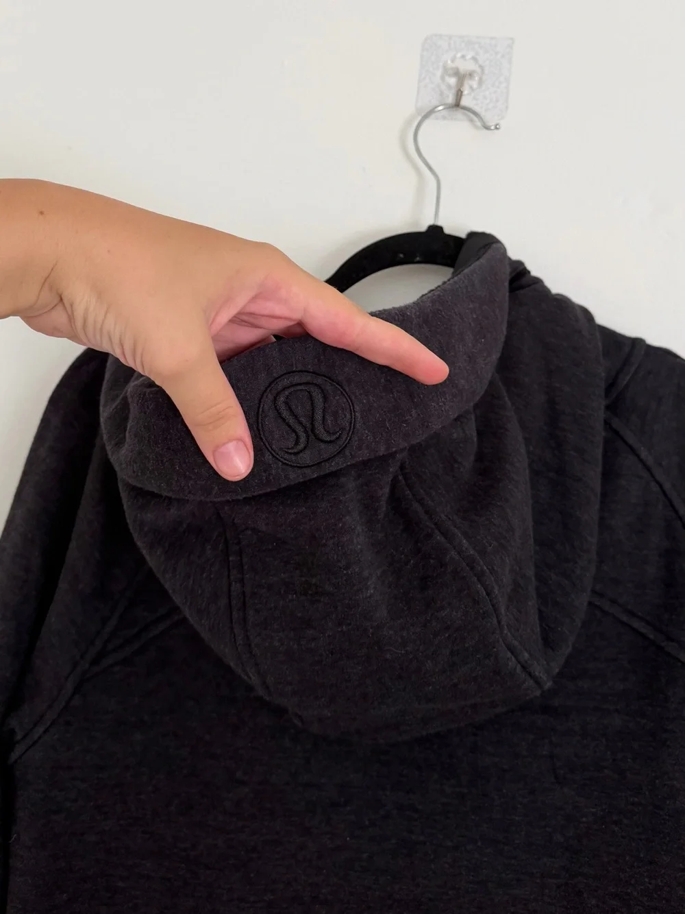Lululemon Dark Grey Full Sip Scuba Jacket Fleece Lined